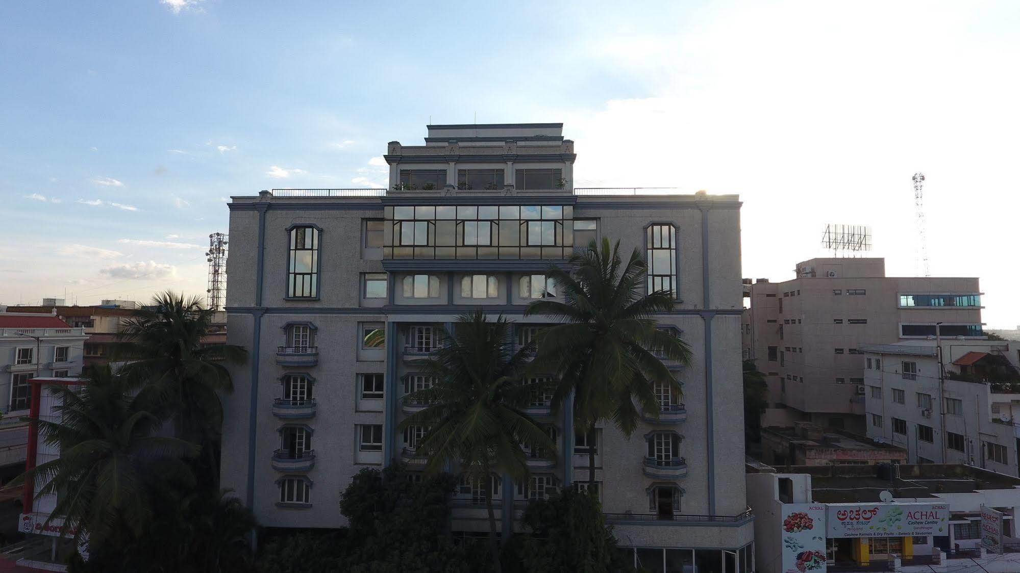 Hotel Maurya Bangalore Exterior foto